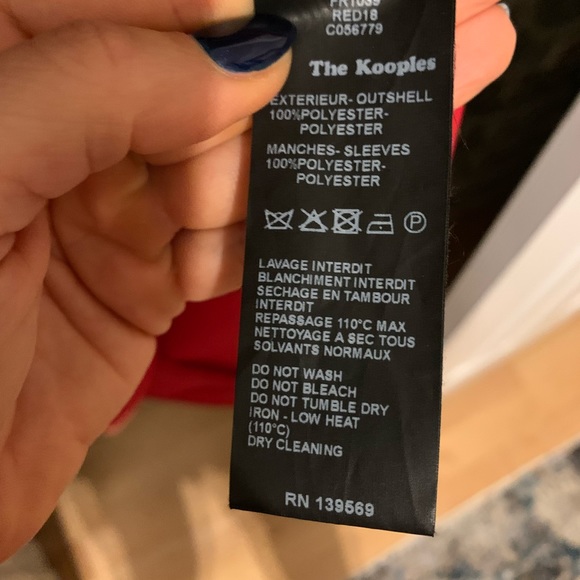 Red dress - Picture 5 of 5